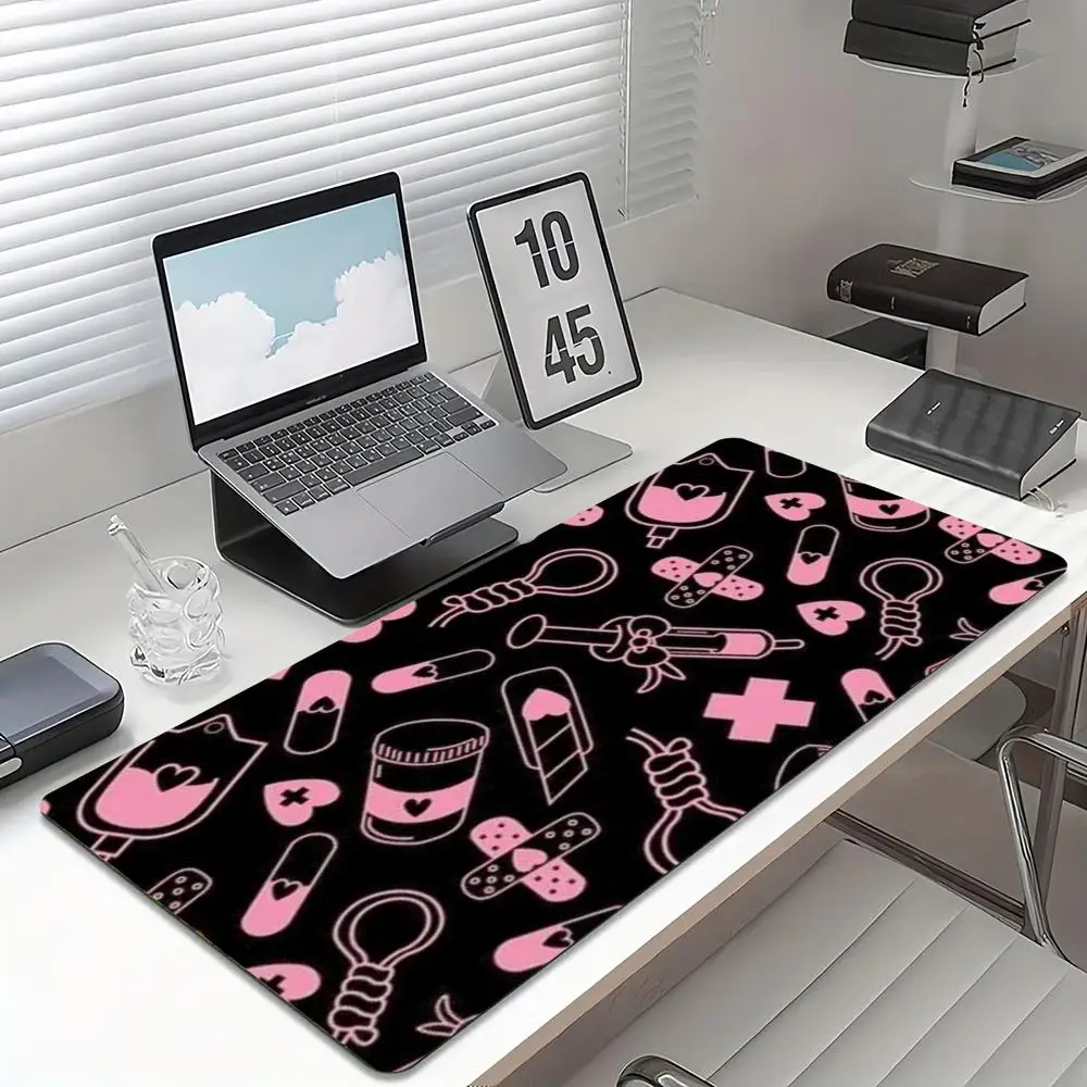 Kawaii roze medisch patroon ga - Desk Setup Pc And Laptop recensie en prijs